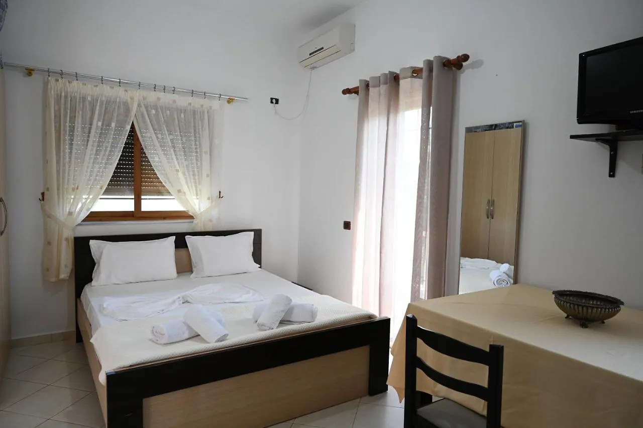 Ferienwohnung Blue Season Ksamil Apartment